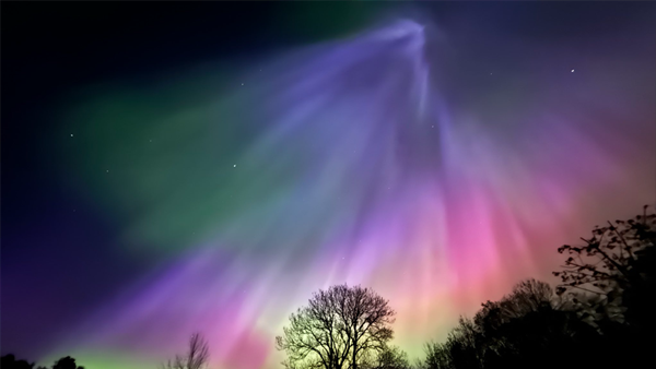 A Spectacular Display: G5 Geomagnetic Storm Lights Up European Skies